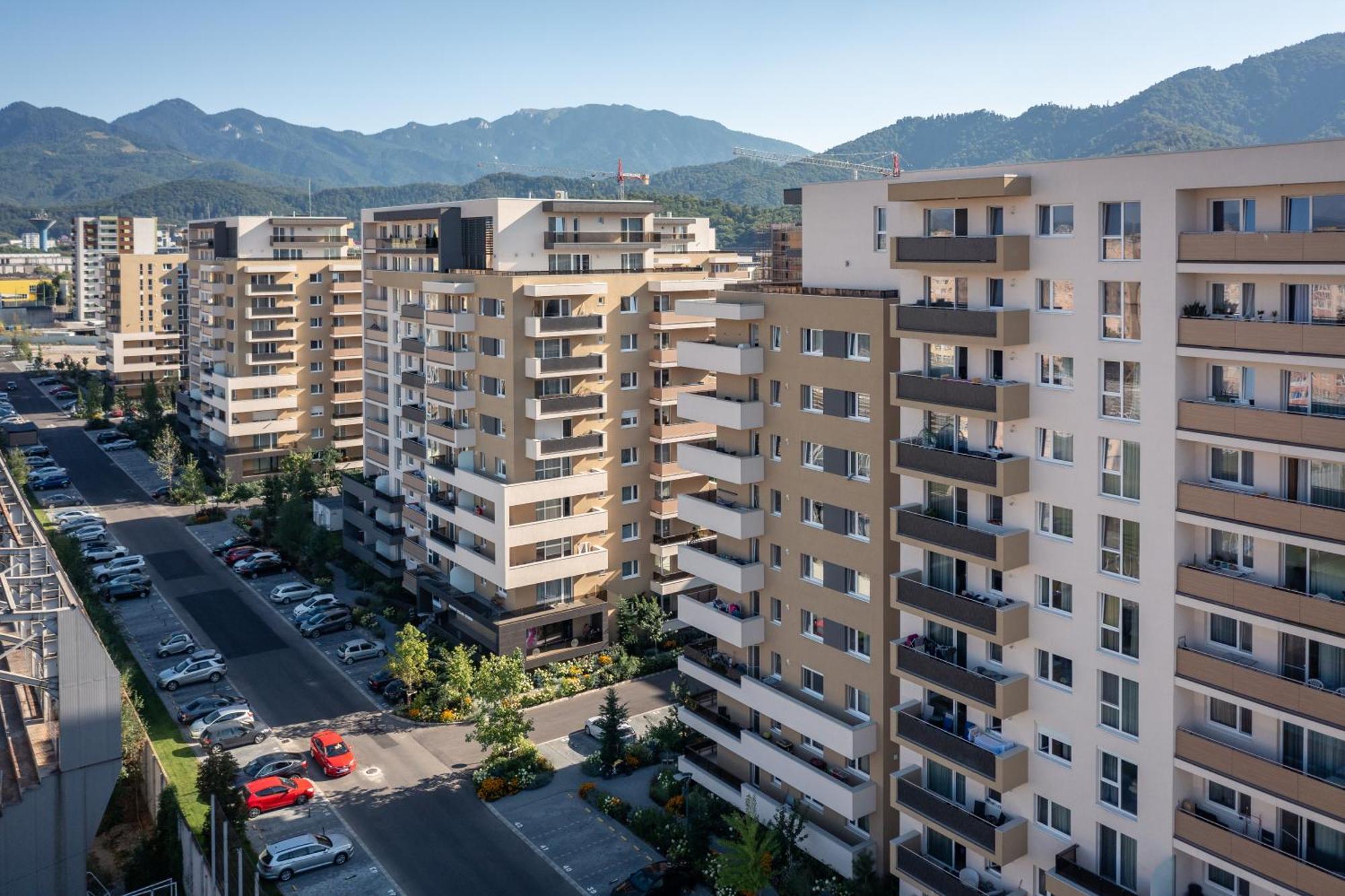 Studio 92- Urban Plaza Brasov Bagian luar foto