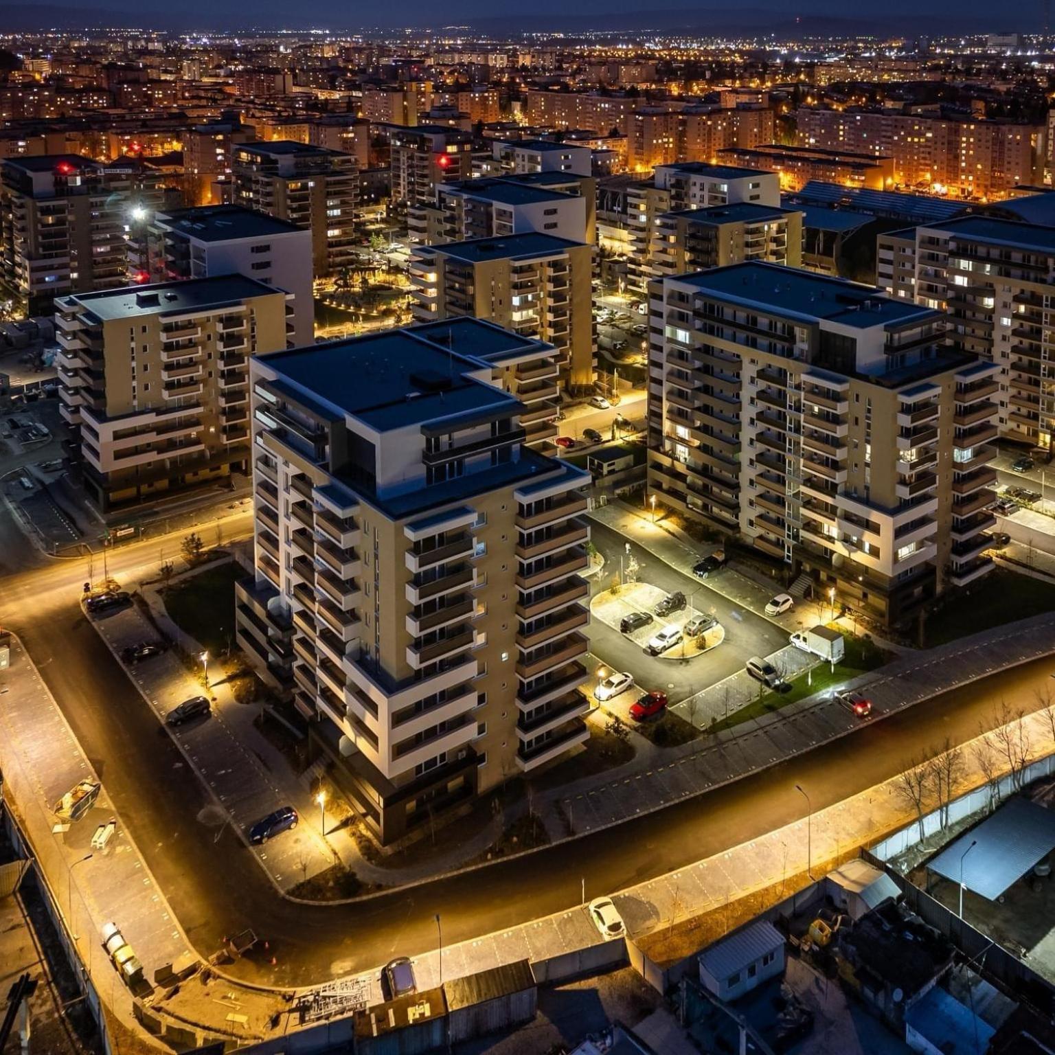 Studio 92- Urban Plaza Brasov Bagian luar foto